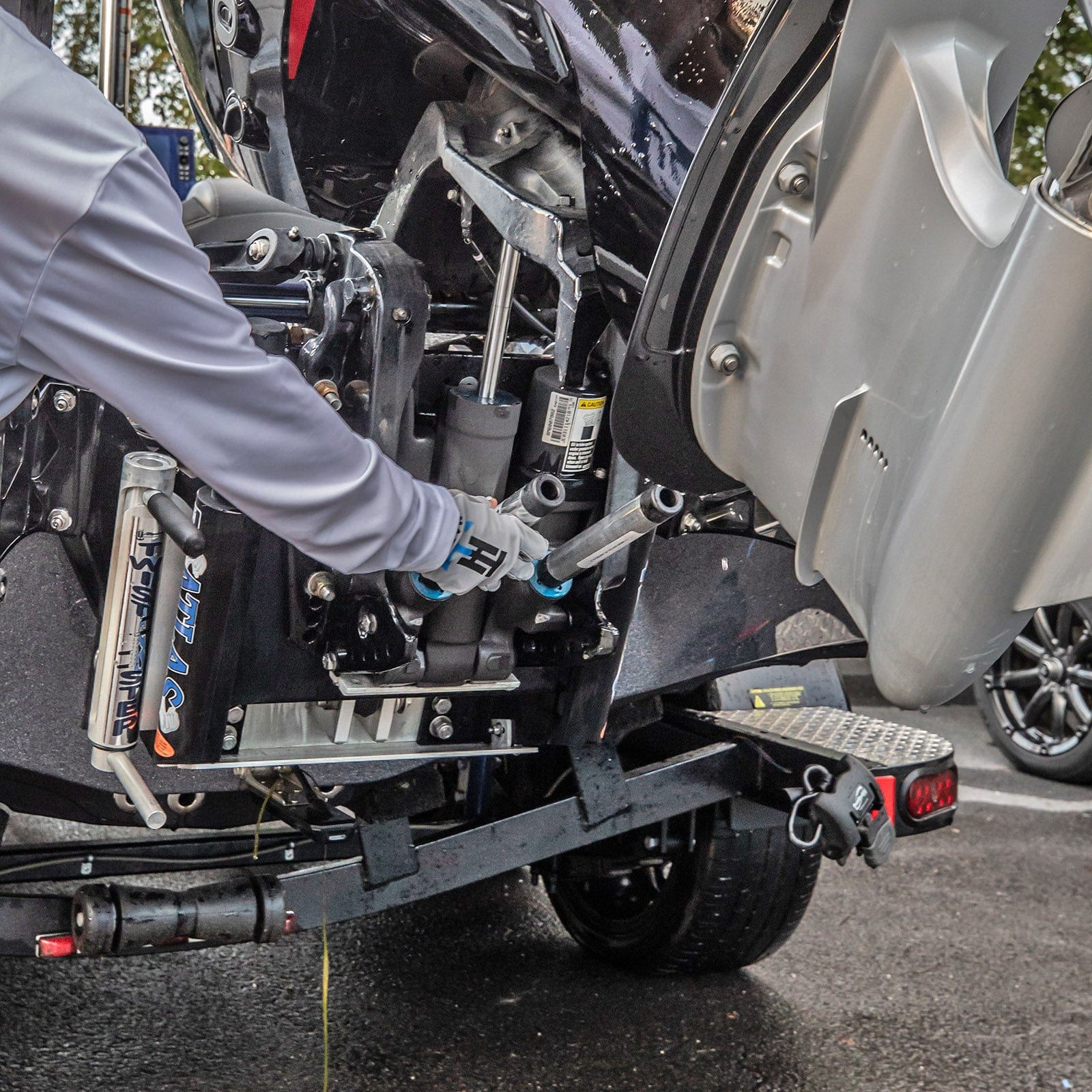 Motor Stik Outboard Motor Support Stick, Pair