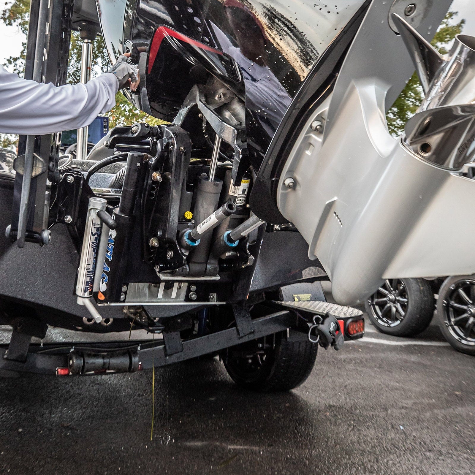 Motor Stik Outboard Motor Support Stick, Pair