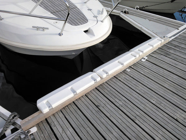 Dock Bumpers and Fenders: Protecting your Boat from the Dock