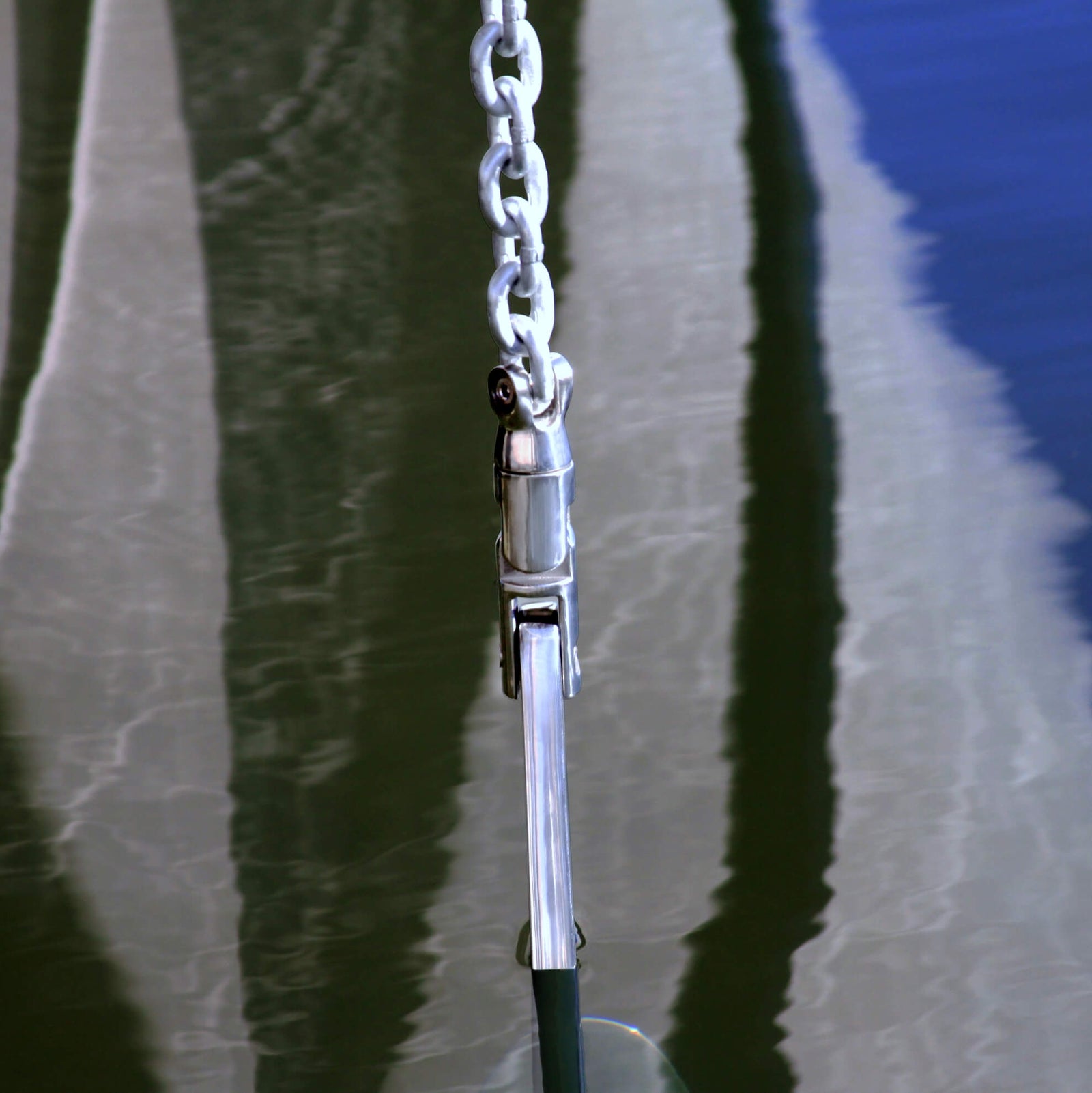 Norestar Stainless Steel Multidirectional Anchor Swivel - Installed